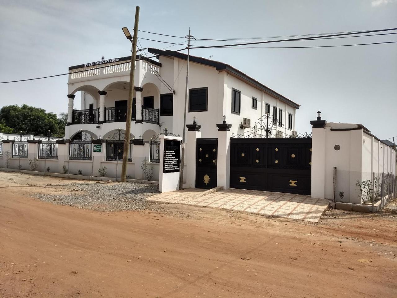 The Winford Boutique Hotel Achimota Taifa Zewnętrze zdjęcie